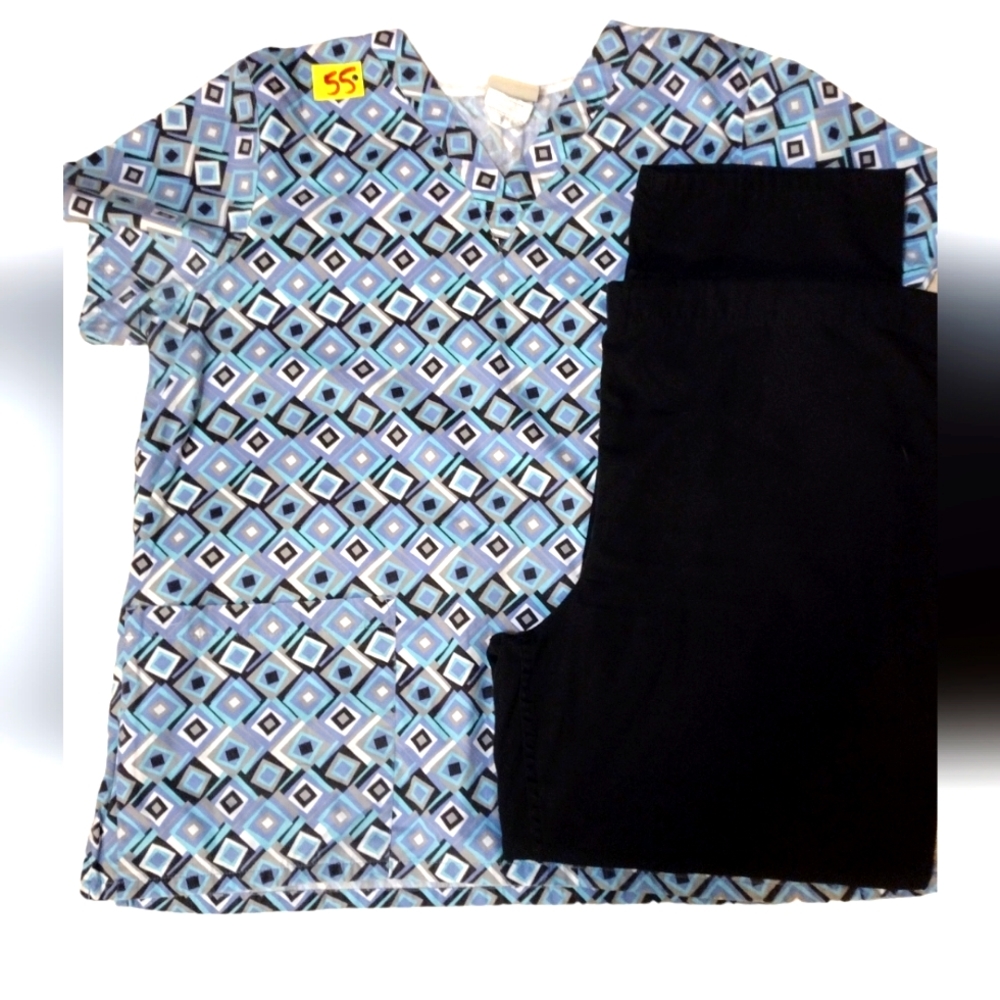 Squares scrub set